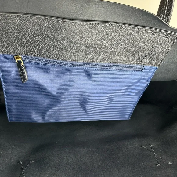 J Crew Pebbled Leather Large Carryall Tote- Black - Picture 7 of 8